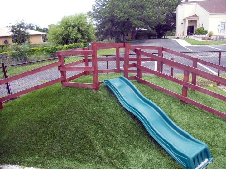 Artificial Grass Carpet Suncoast Estates, Florida Backyard Deck Ideas, Commercial Landscape